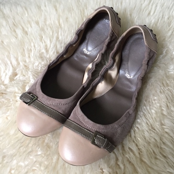 TOD'S Dee Fibbietta Suede Ballerina Flats - Picture 1 of 9